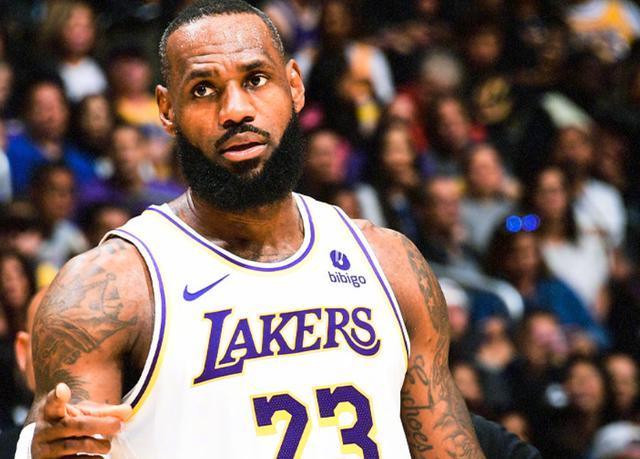 J9九游会-包含Rookie迎来三赛季出色发挥，中国队观众热烈欢呼！全场沸腾不已的词条