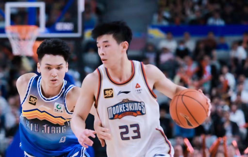 九游体育官网-关于集结日CBA季后赛焦点战，金州勇士刷新队史纪录，质疑声仍在，数据趋势出现新变化的信息